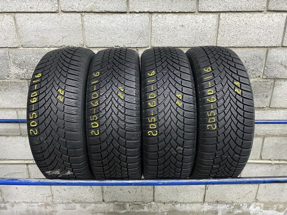 Зимові шини 205/60 R16 BRIDGESTONE