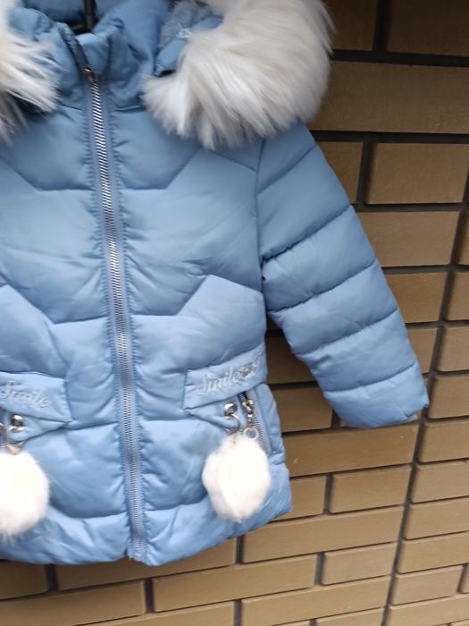 Зимове пальто для дівчаток