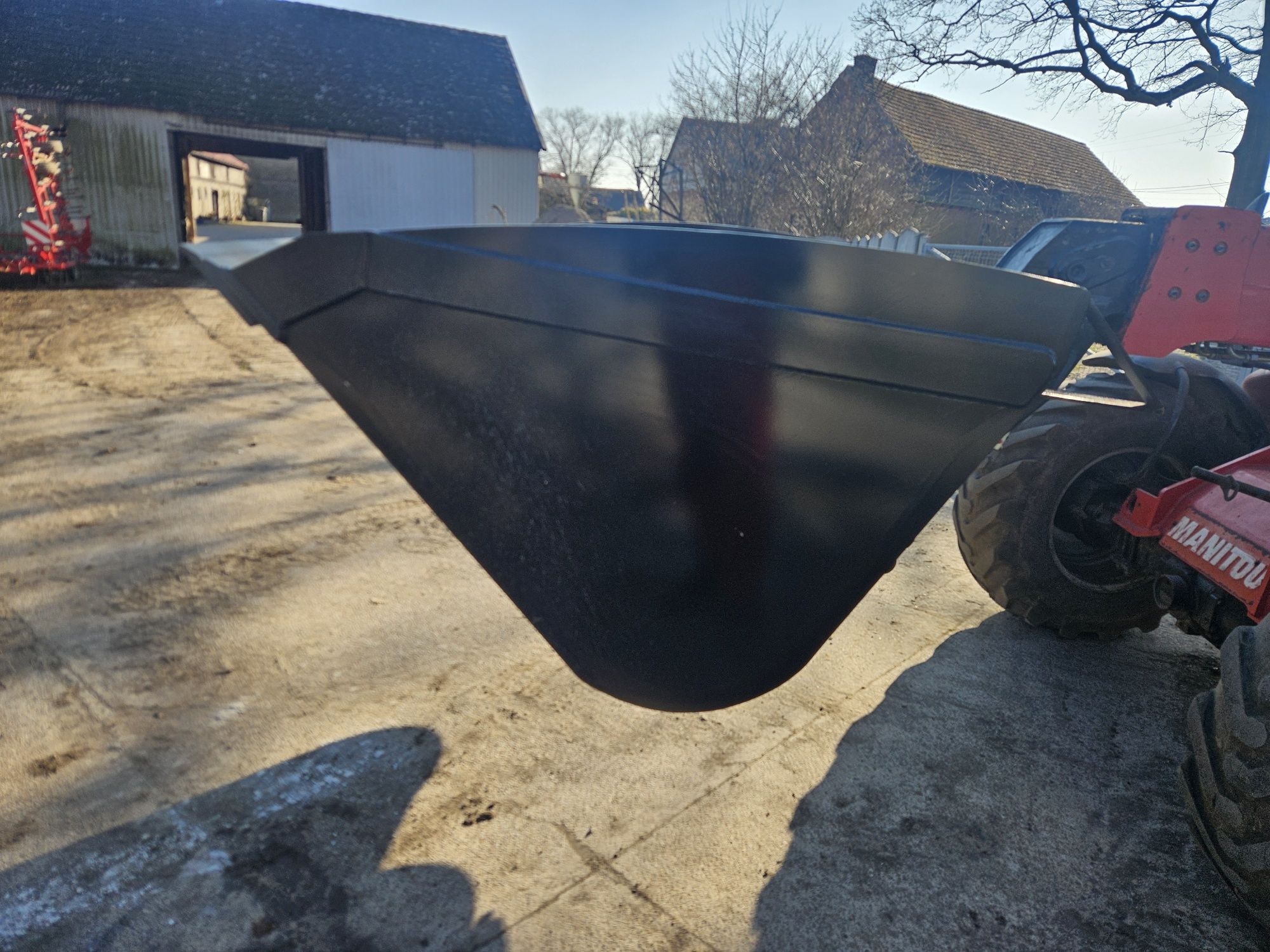 Łyżka  szufla do ładowarki  manitou kramer 2.5 m3 jak oryginał.