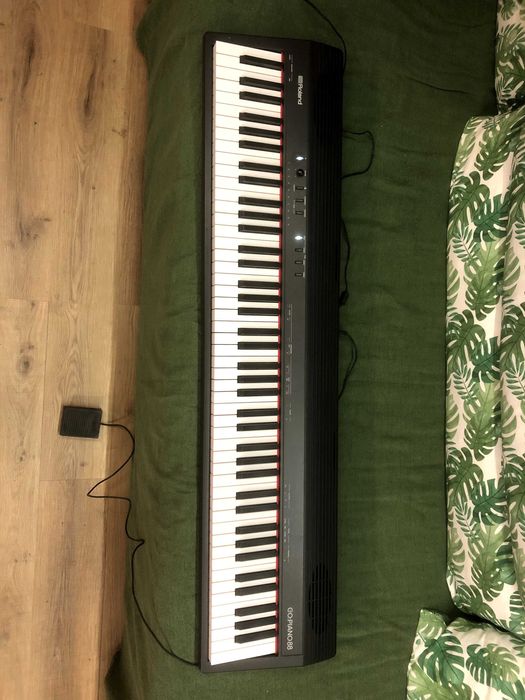 PIANO Roland - GO:PIANO 88