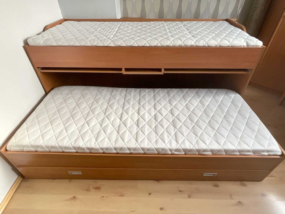 Łóżko podwójne wysuwane z biurkami i pojemnikiem (BEZ MATERACY)