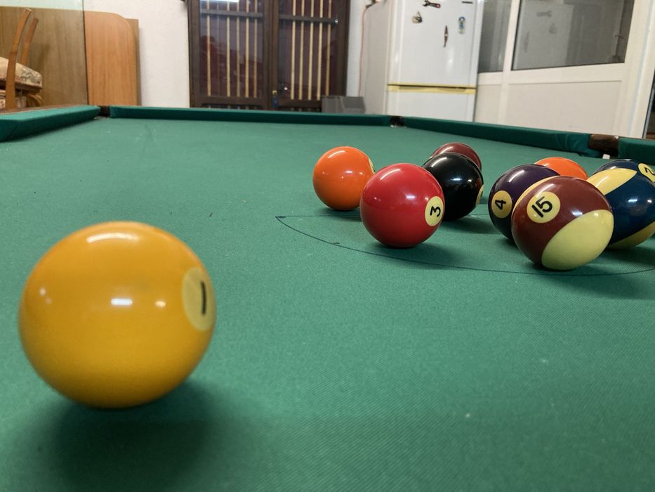Montagem e reparação de mesas de Snooker
