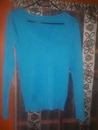 Niebieski sweterek roz 38