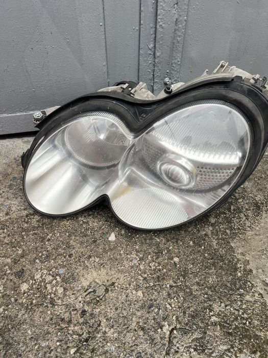 Форы-задние стопы фонари sl 63 AMG