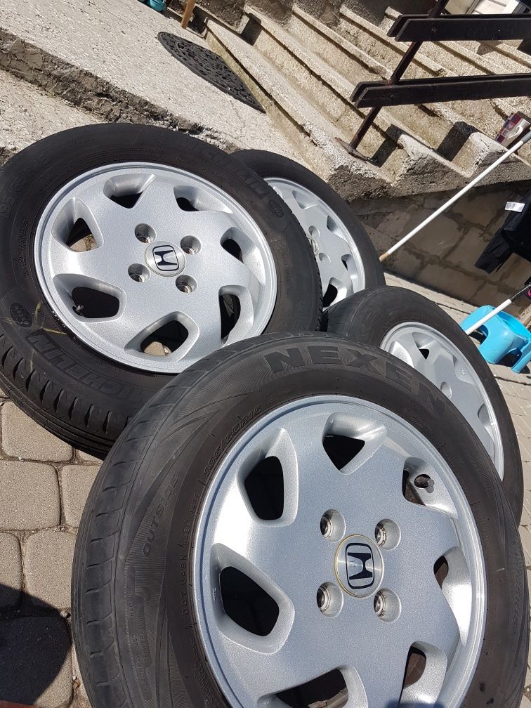 Felgi 4x 114.3 15cali są w stanie BDB real foto oryginał honda accord