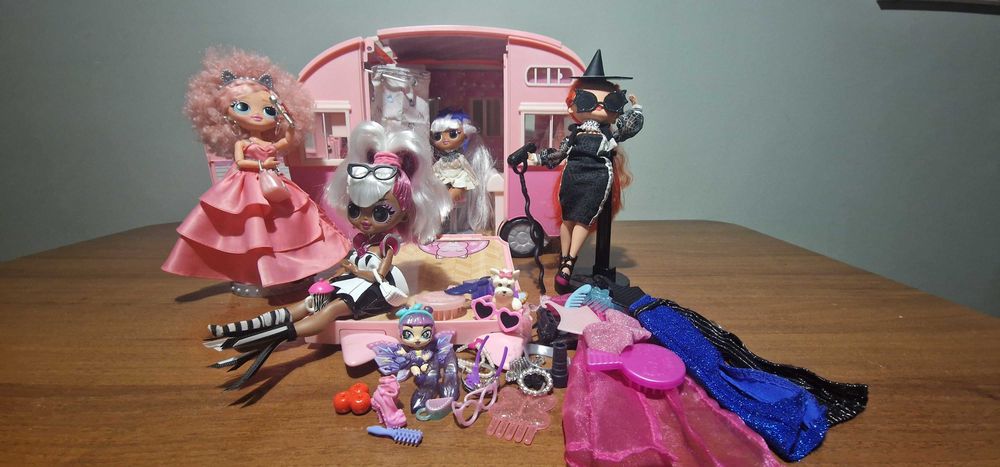 Zestaw Kamper Na Na Na  + 4 laleczki LOL OMG + akcesoria