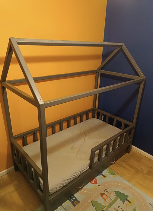 Łóżko drewniane, domek dla dziecka 160x80