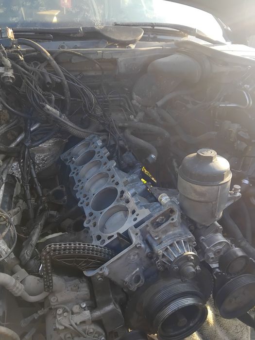 Продам бмв е39 м52 мотор