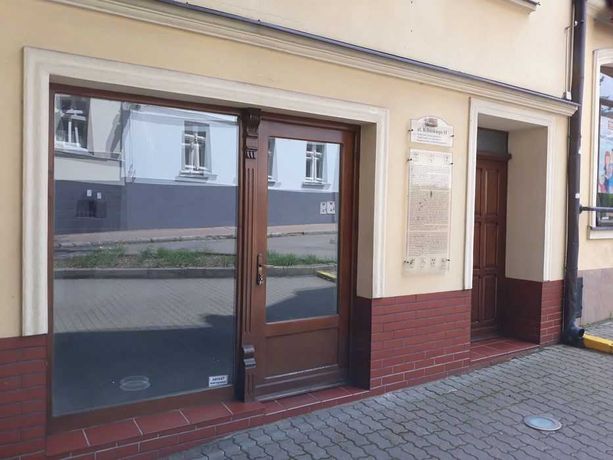 Lokal do wynajęcia w ścisłym centrum Międzychodu od czerwca