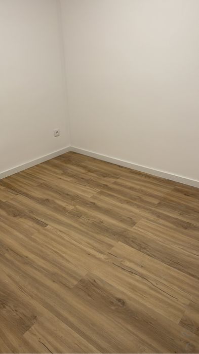 Arrendamento ofice T2 todo remodelado com cozinha equipada