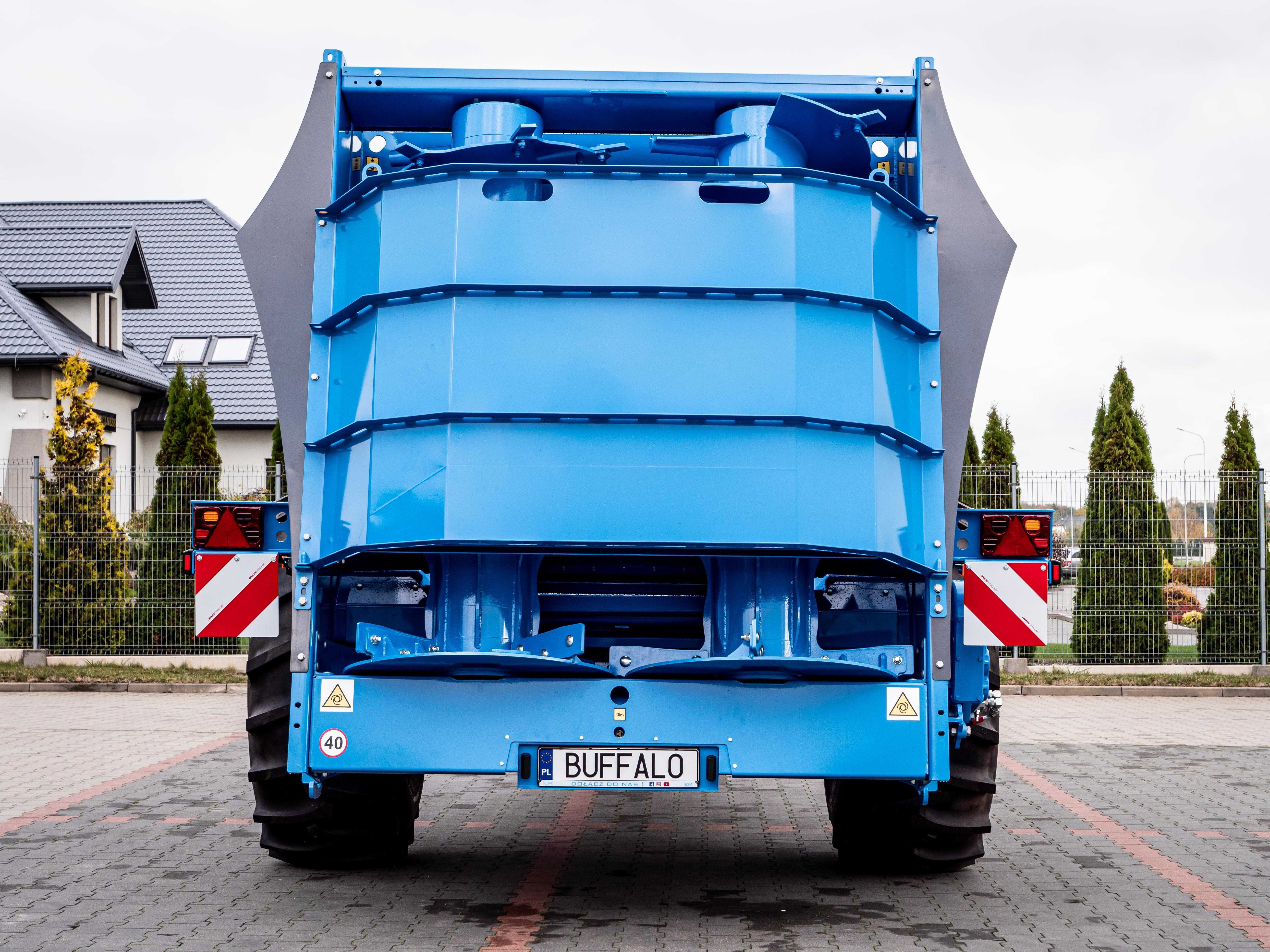 Rozrzutnik obornika EUROMILK Buffalo RX 1250 12,4m3 |