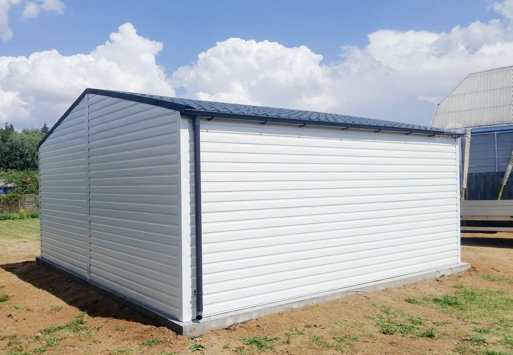 GARAŻ BLASZANY 6m X 6m Brama Segmentowa Automat Drzwi Rynny GB311