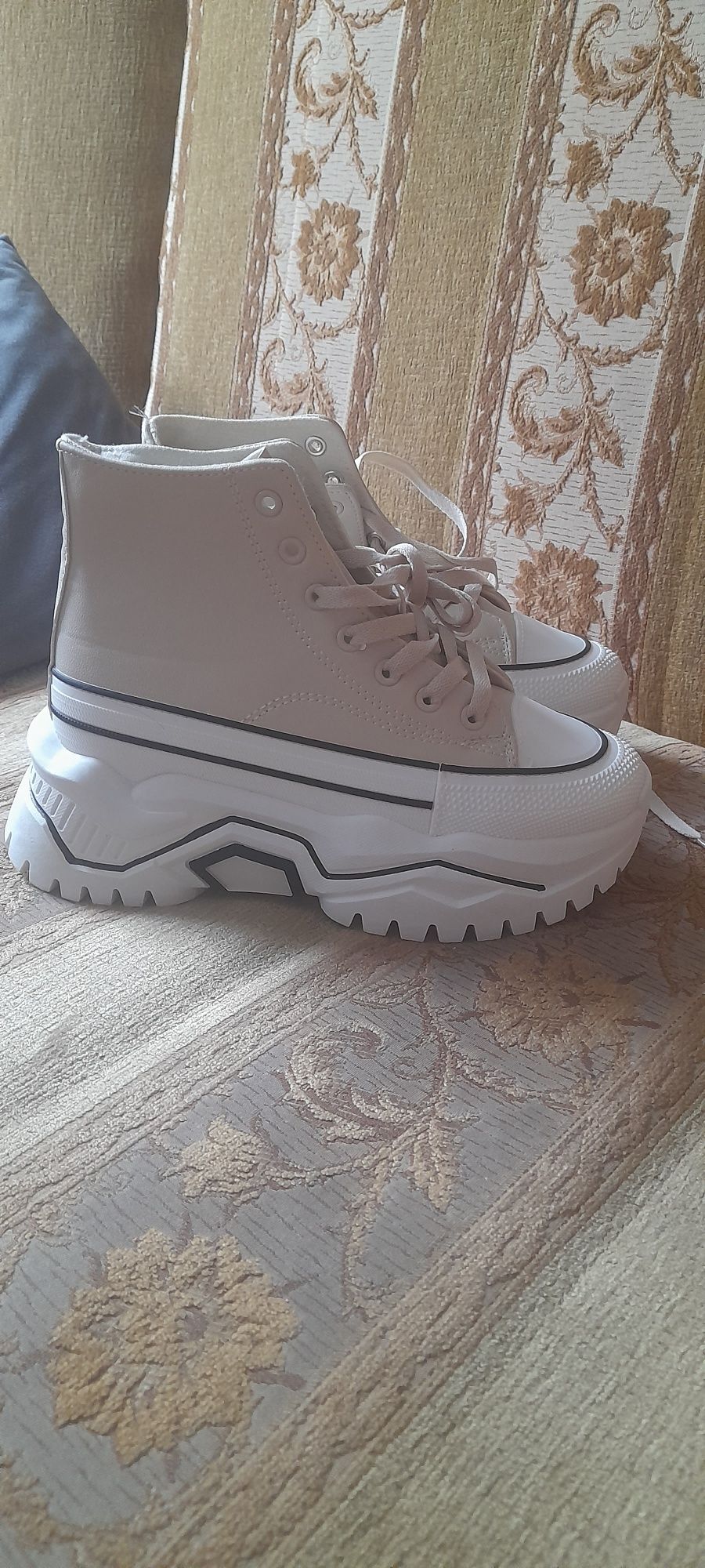 Buty na koturnie Seastar