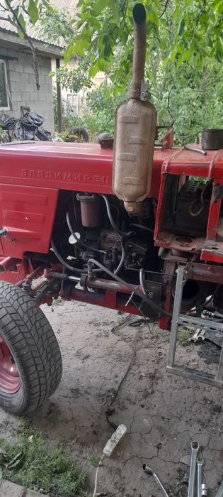 Продам трактор т25