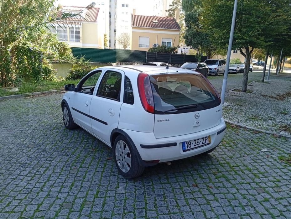Opel corsa 1.3cdti 2005