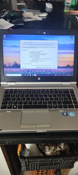 Portátil i5 HP 8470