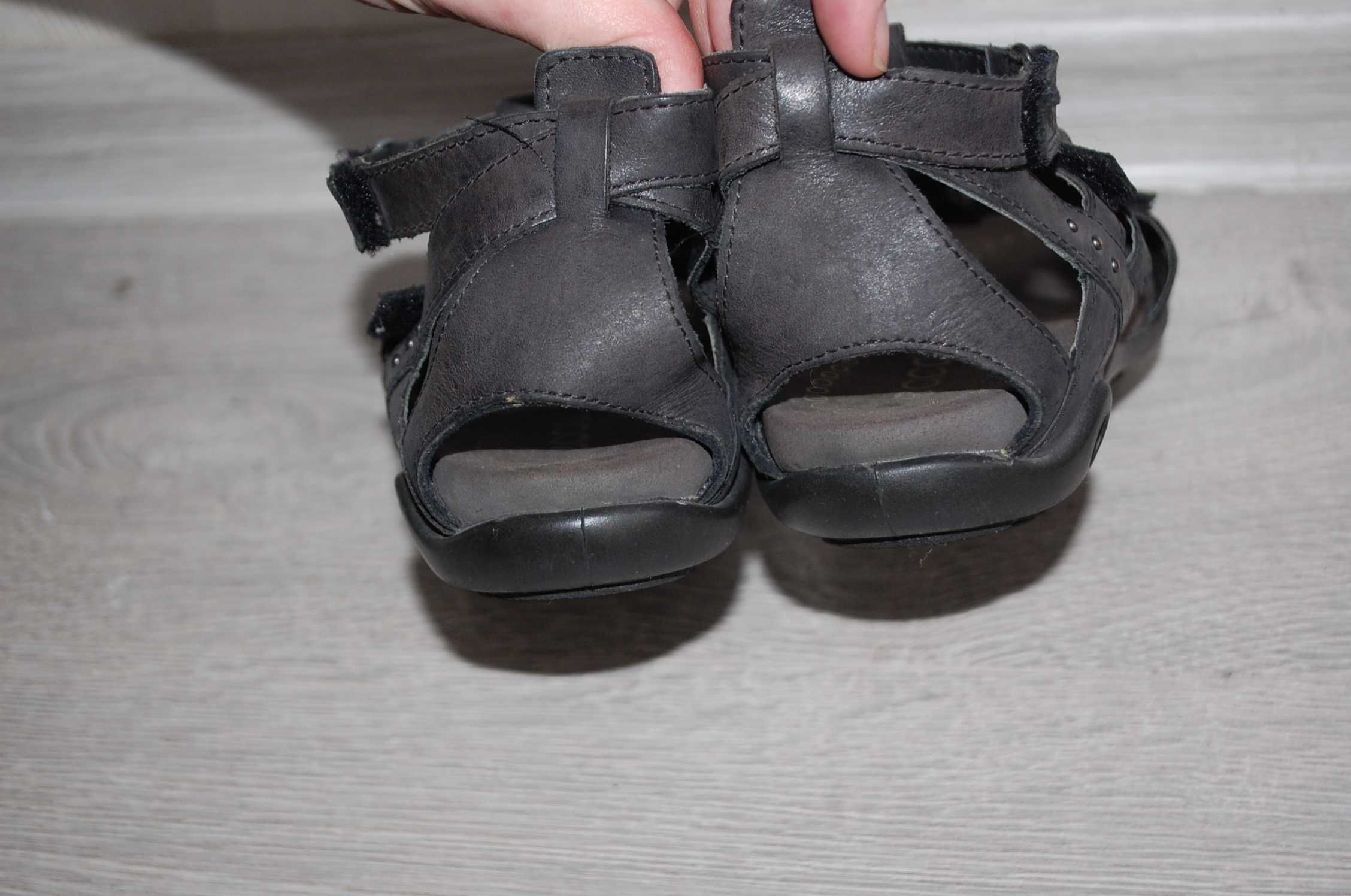 Босоножки сандалі Ecco 35 22,5 см шкіряні