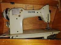 Máquina de costura Oliva