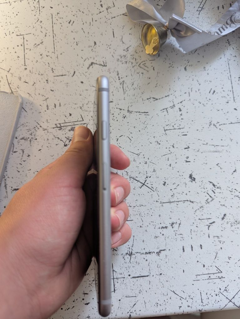 iPhone 6s 32 Гб 100% акум