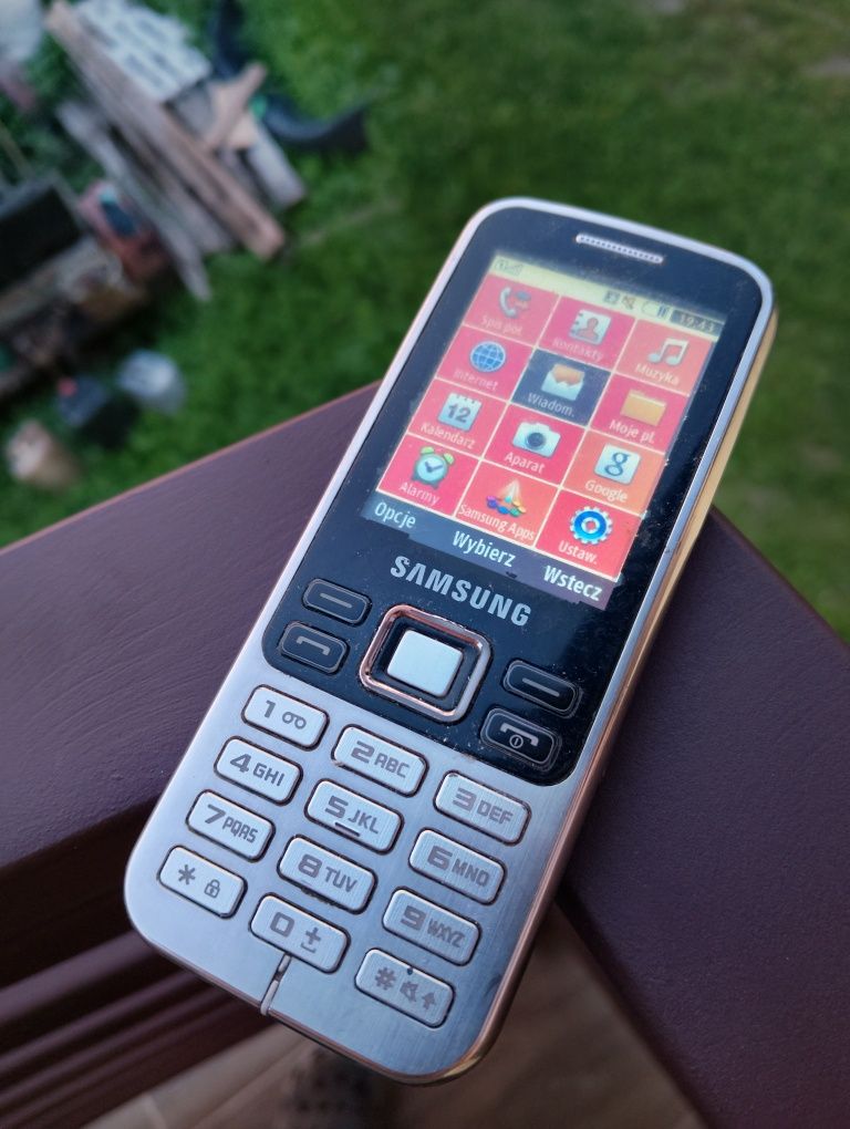 Telefon Samsung c3322