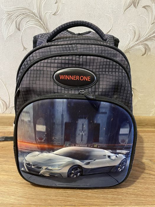 Рюкзак. Портфель в школу