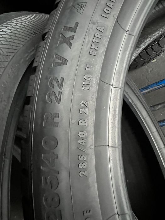 285/40/22 R22 Continental ContiWinterContact TS850P 4шт зима