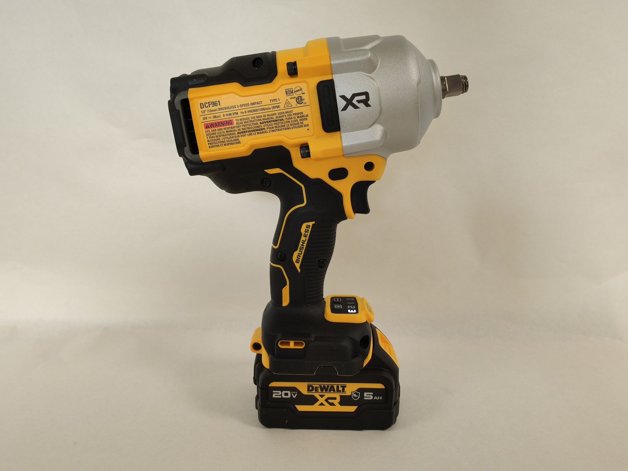 Безщітковий ударний гайковерт DeWALT DCF961GP1 XR 20V 1/2" оригінал