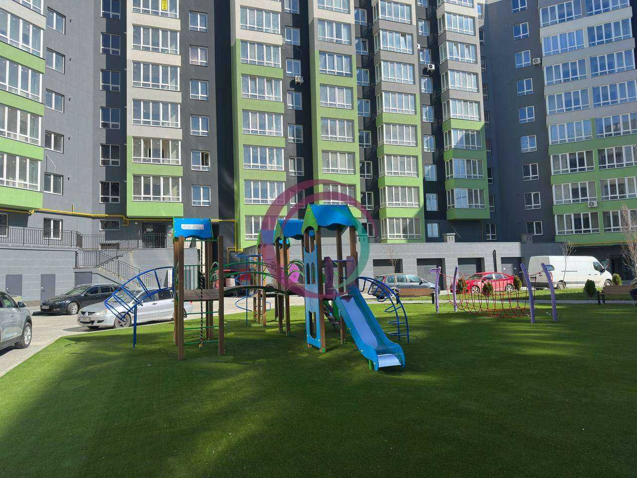 Сучасна двокімнатна квартира у ЖК “Міленіум” біля озера