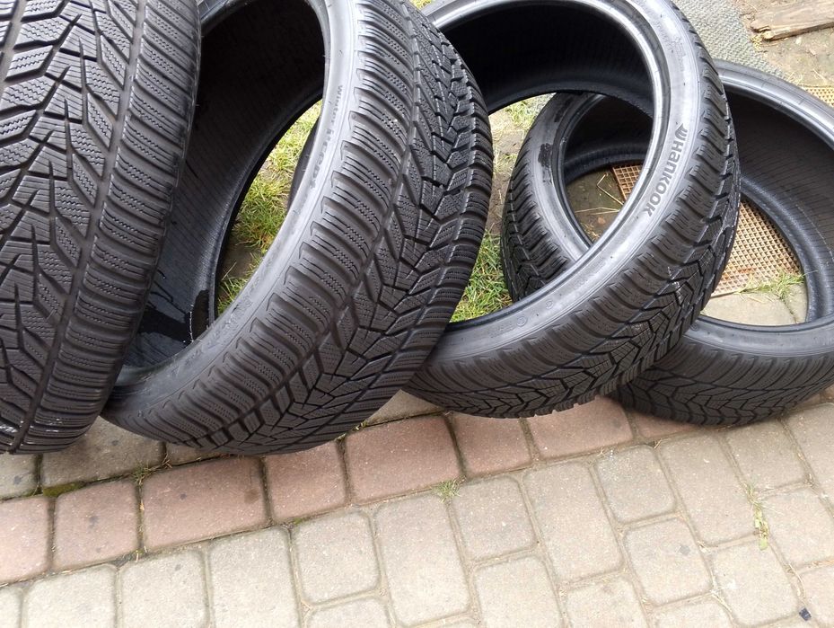 opony 4szt. 235/35/20 Hankook Winter i CEPT EVO 3 , 2021 rok