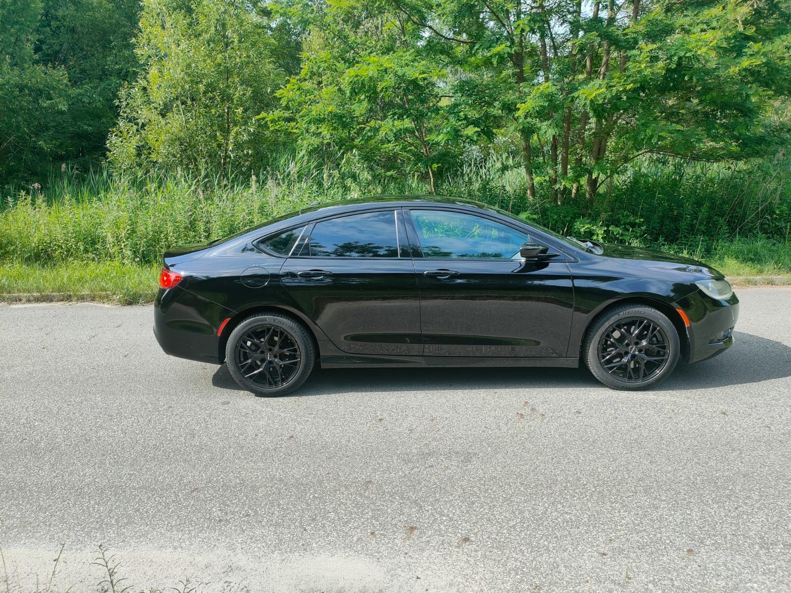 Sprzedam chrysler 200 S