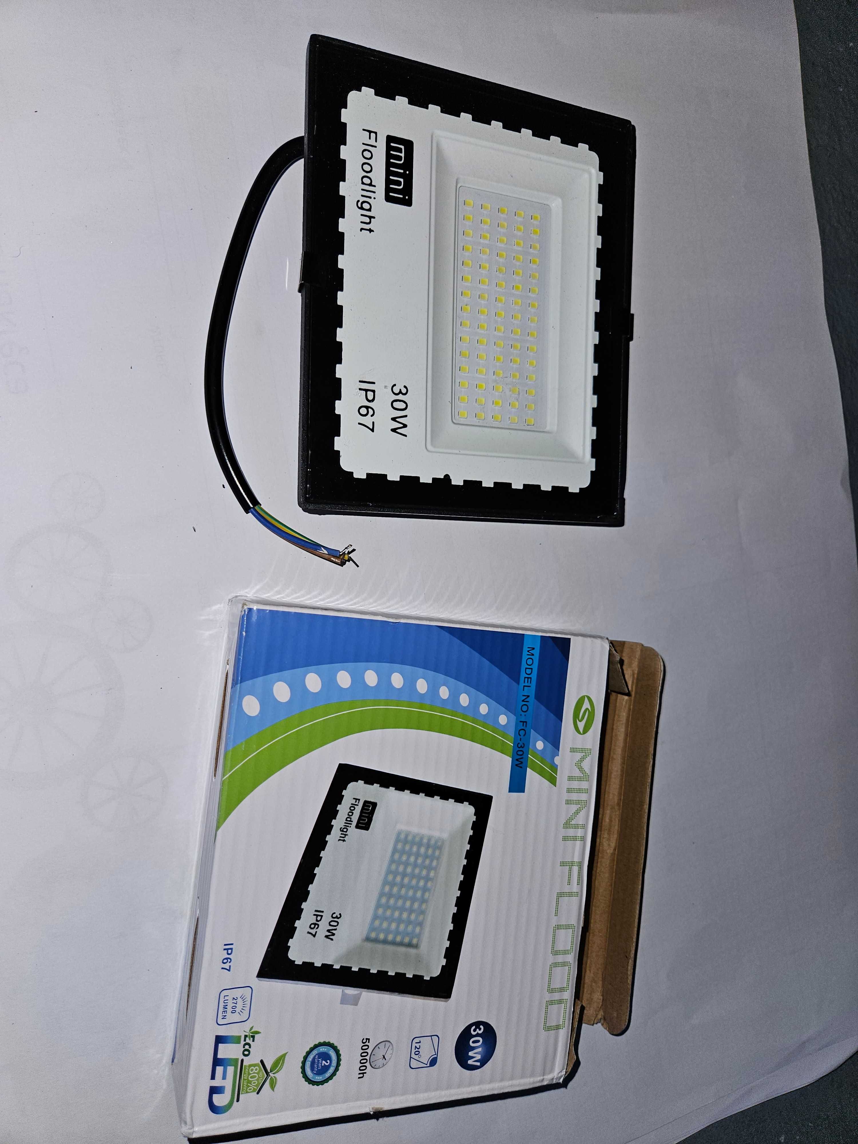 Naświetlacz LED , 20-30 i 50W