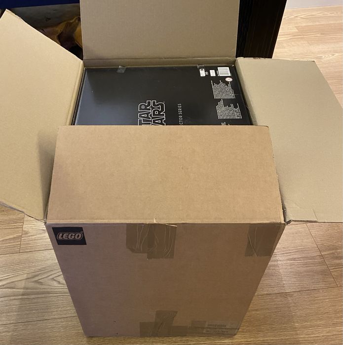 Lego Star Wars UCS Millenium Falcon 75192