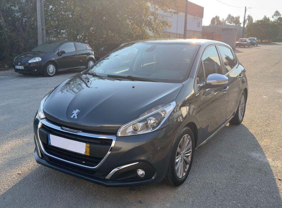 Peugeot 208 1.2 PureTech Style