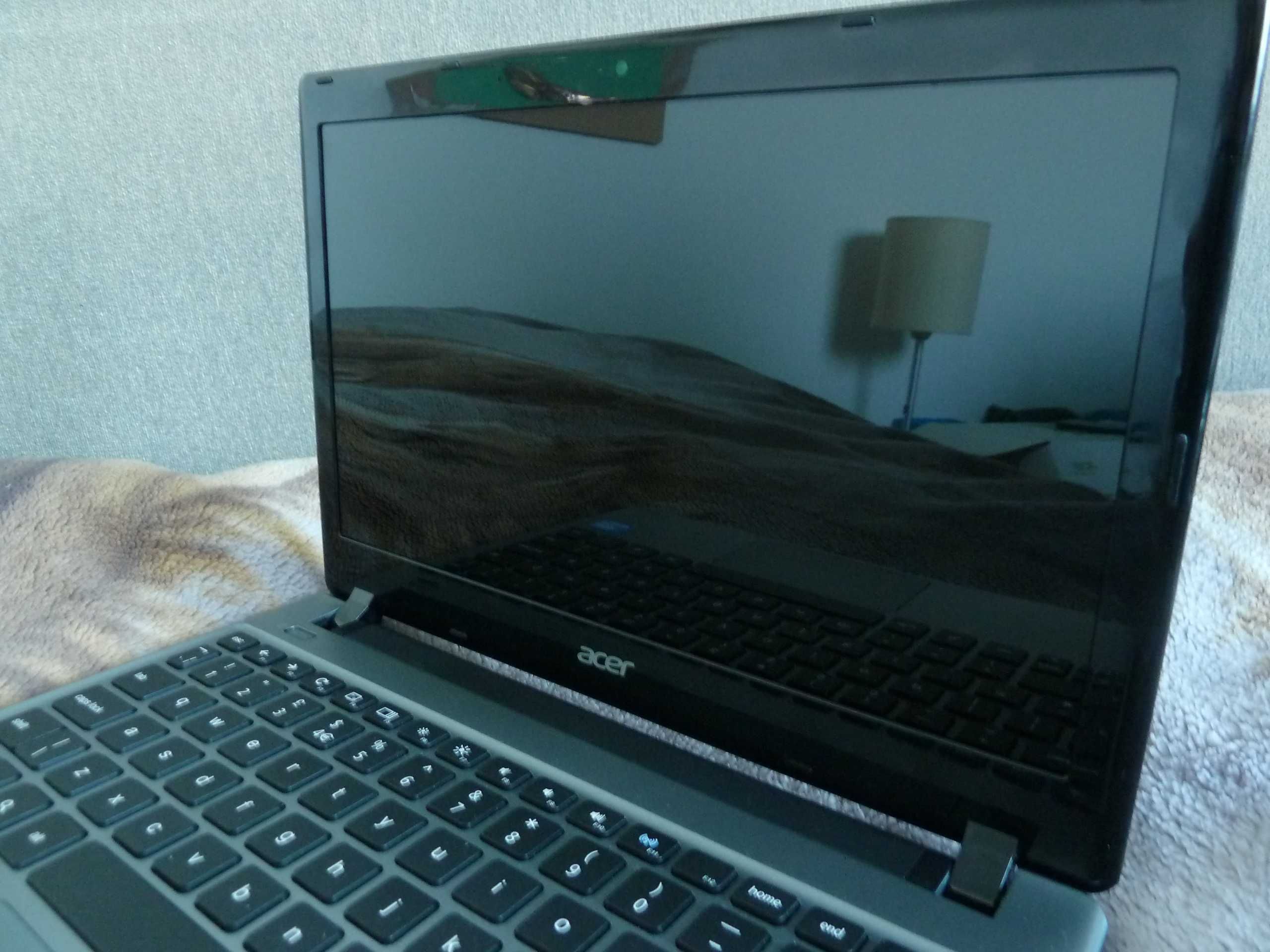 Acer C710 - bez systemu