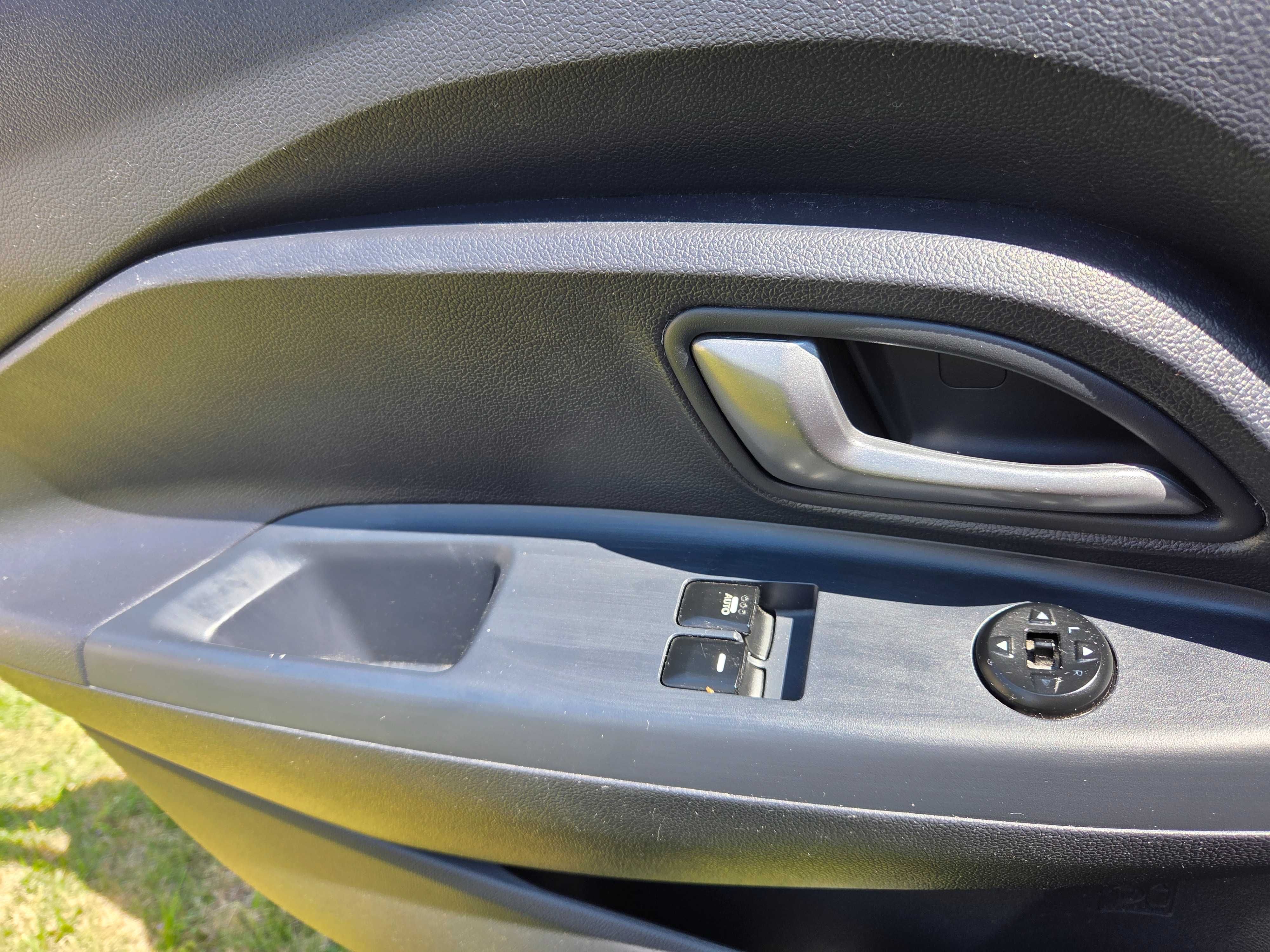 Kia Rio 2013r, niski przebieg