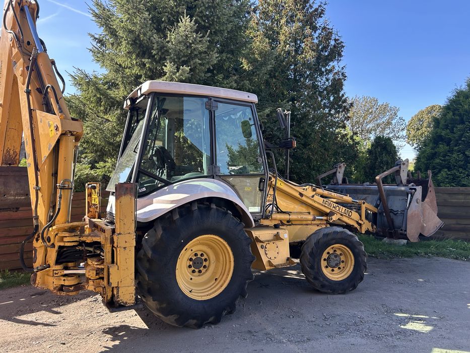 Koparko Ładowarka New Holland , Zadbana , 4 łyzki ma