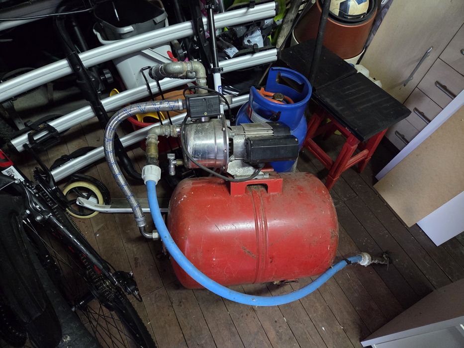 Hydrofor z pompą 50 litrów HWA 2000 moc 800W , automat wodociągowych