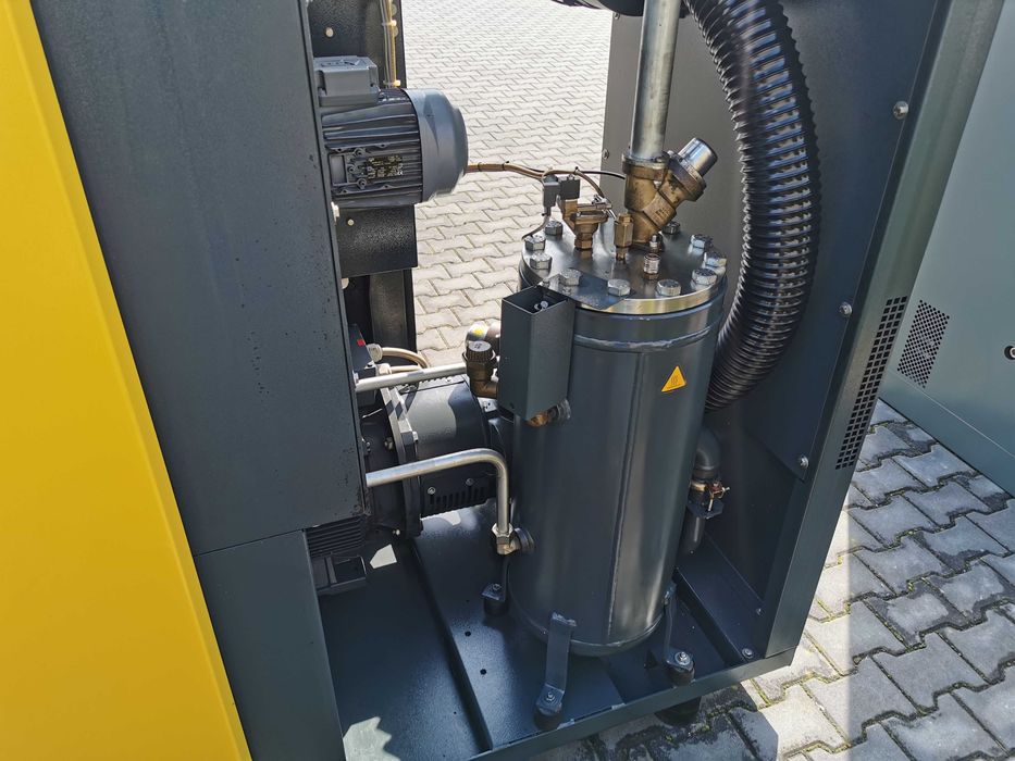 Kompresor śrubowy 30kw 5800L/M Sprężarka śrubowa KAESER BSD62 8 bar