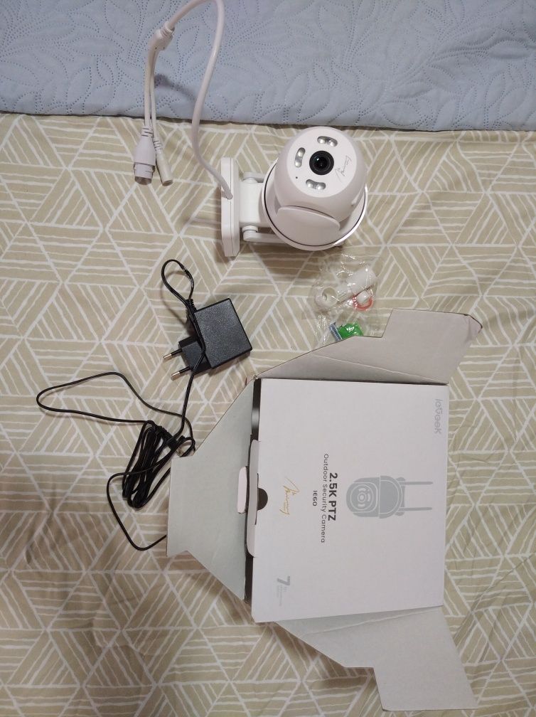 Câmara de vigilância exterior WiFi ieGeek