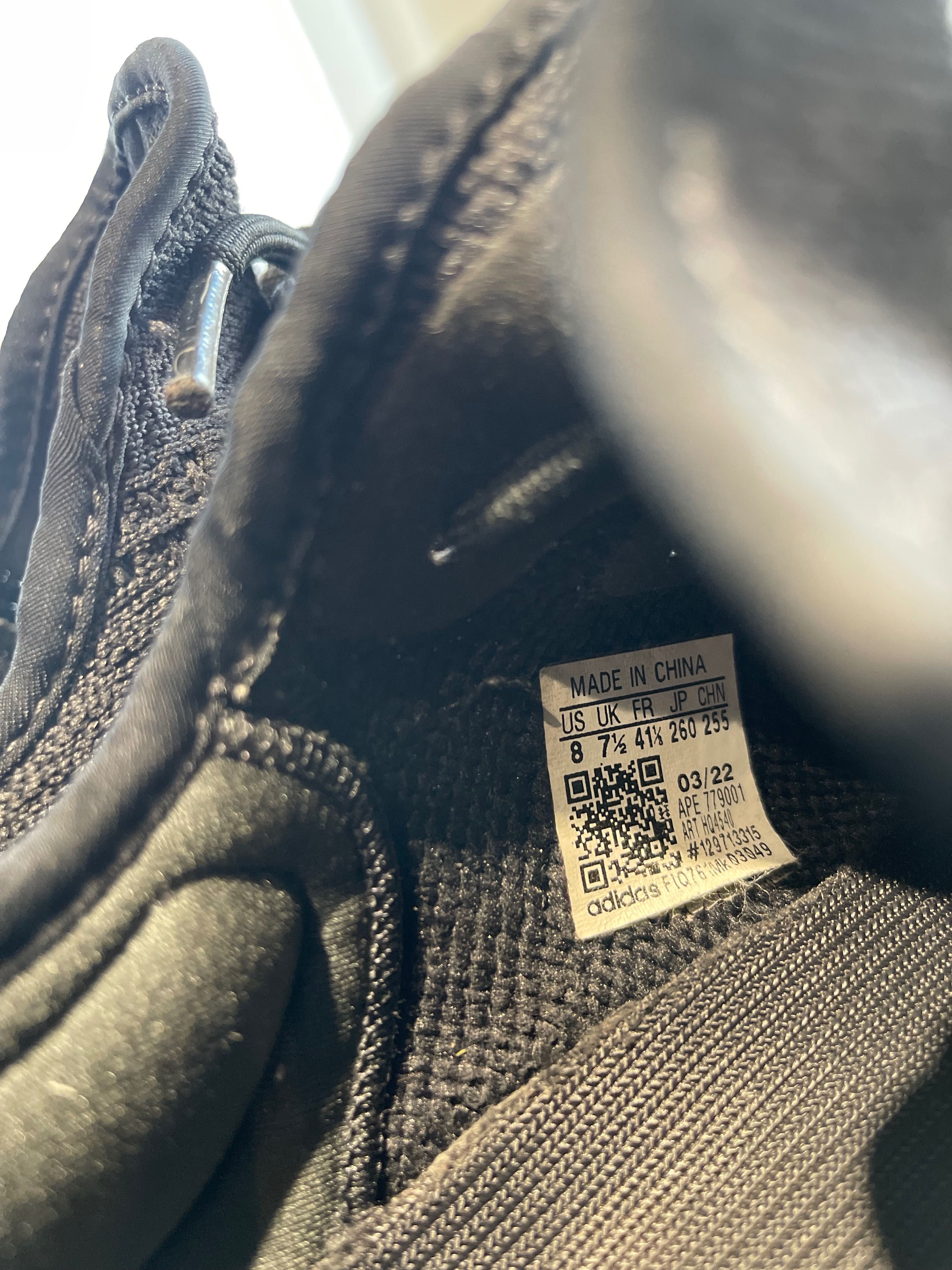 adidas Yeezy boost 350 v2 onyx 41 black white zebra
