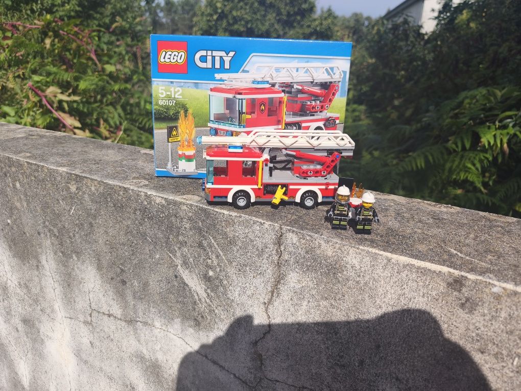 Lego city (60107)