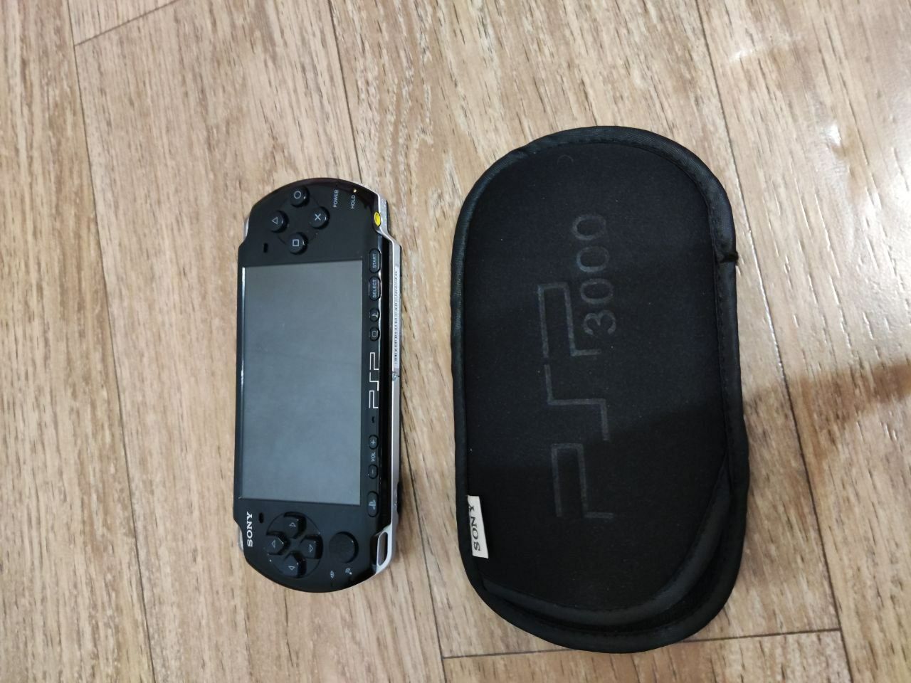 Продам приставку Sony PSP 3000