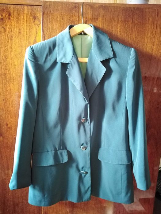 Продам женский пиджак