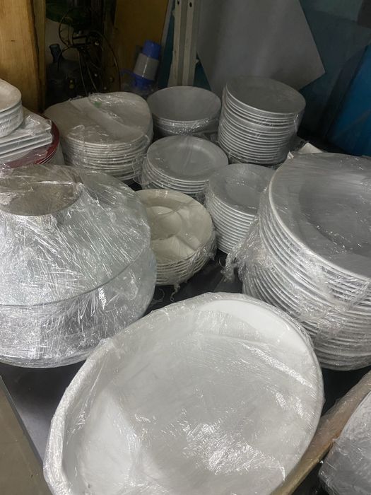 Продам тарелки, бакалы, кухонная утварь , б/у и новые