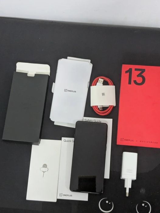 OnePlus 13 12/256 GB