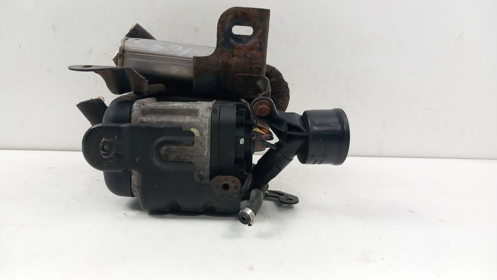 Vw Touran I  Nagrzewnica Ogrzewanie Webasto 1K0815065Ad