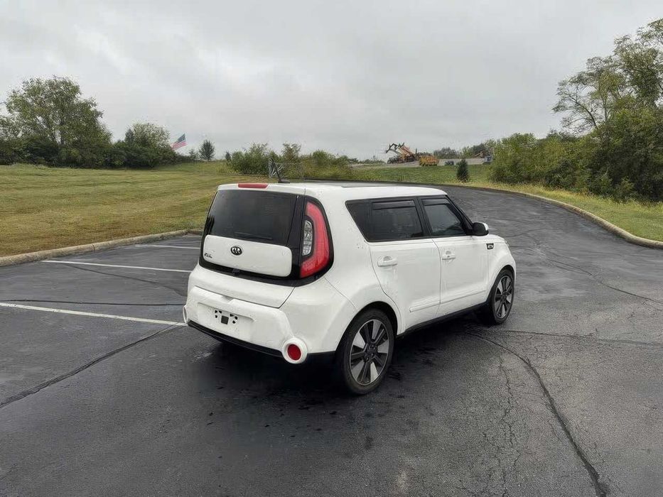 Kia Soul      2015