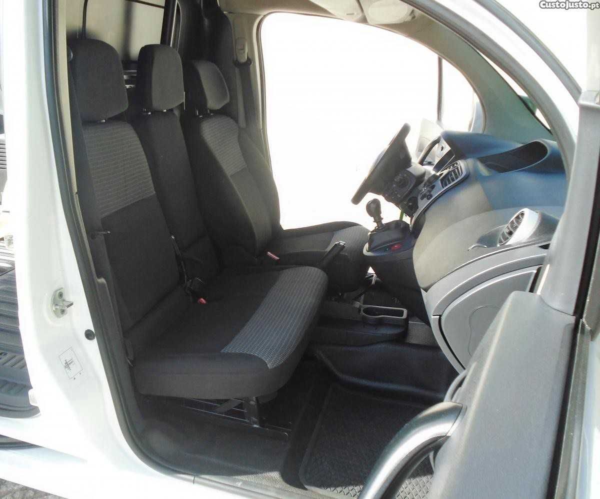 KANGOO 1.5 Blue dCi 95 CV Intens - 3 LUGARES - GARANTIA 18 MESES