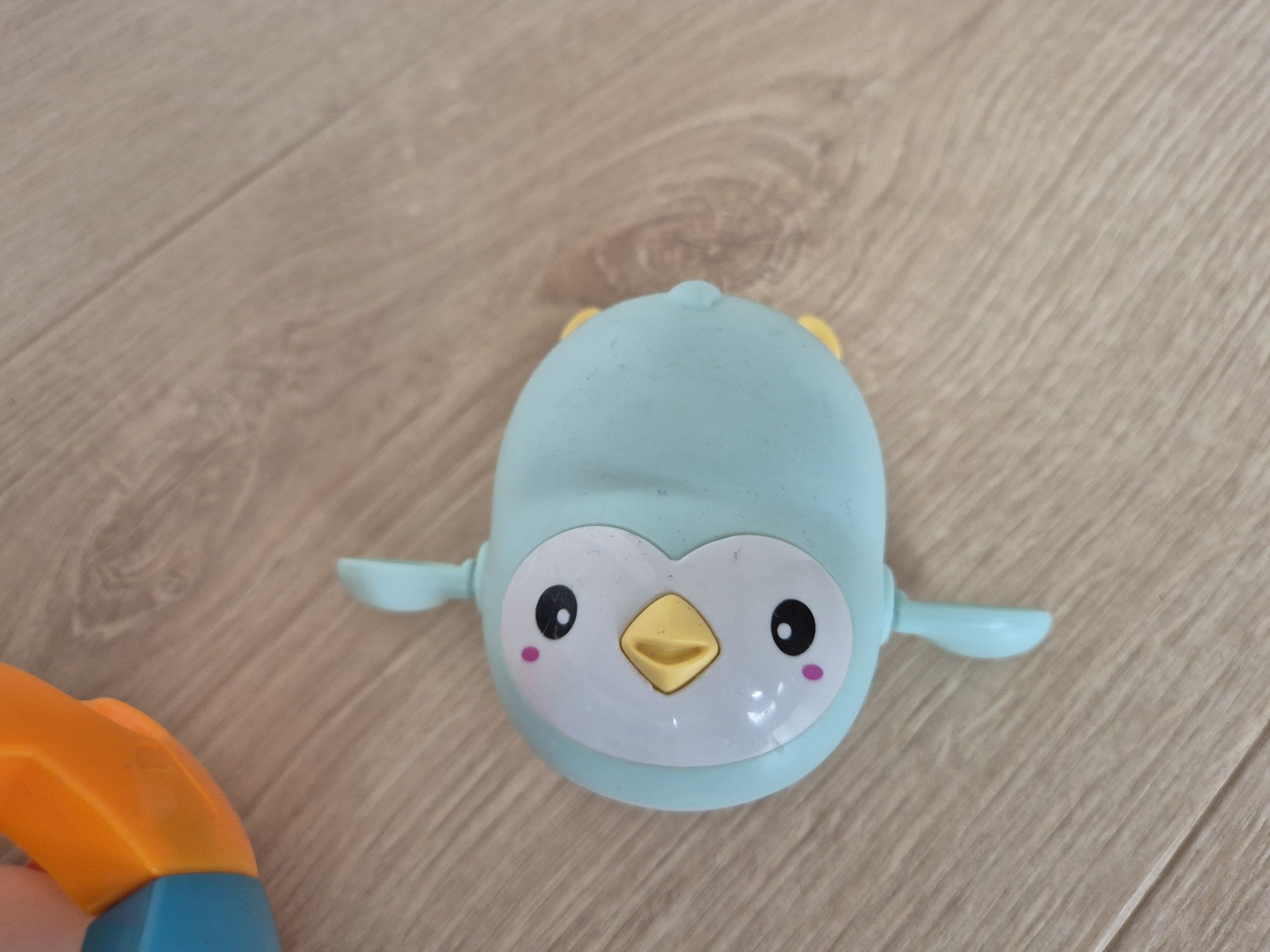 Zabawki do kąpieli nakręcana kaczuszka,  pingwinek,  jajko kaczuszka,