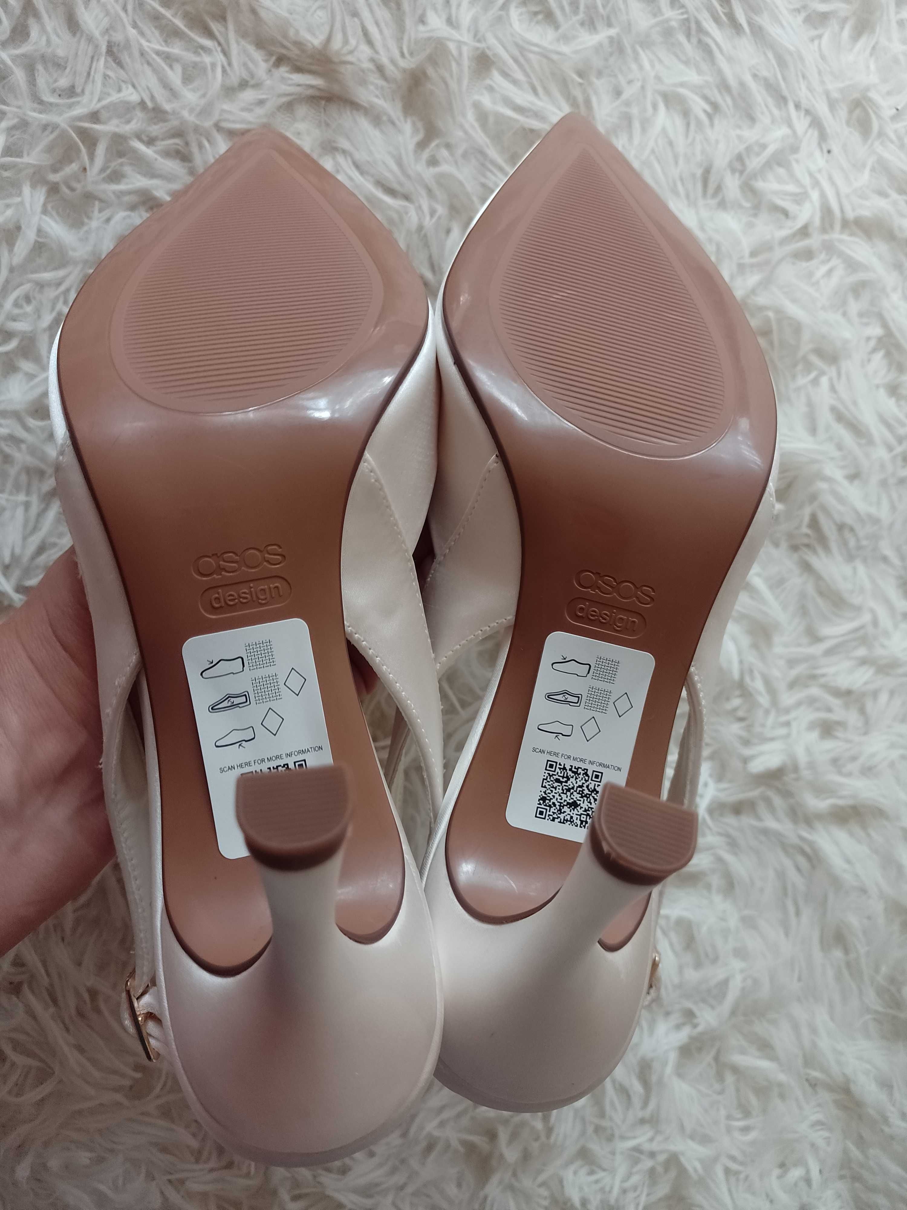 (40) ASOS/ Kremowe czółenka ślubne z odkrytą piętą z Londynu, NOWE